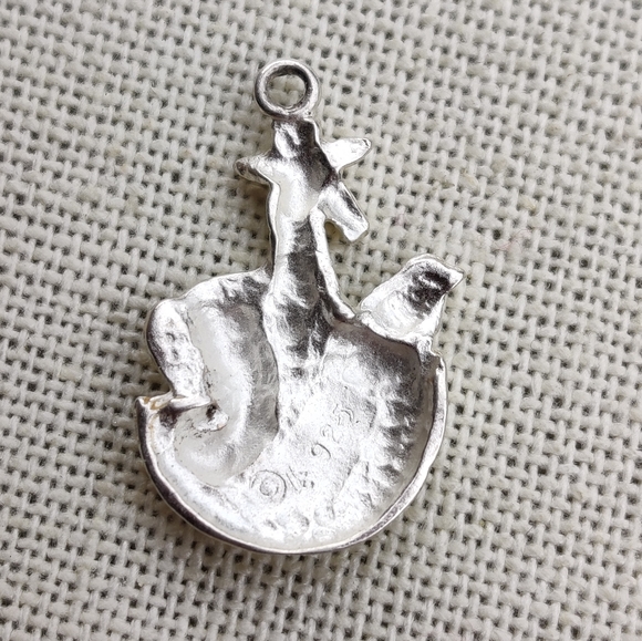 Heavy sterling Noah's arc pendant - Picture 2 of 7